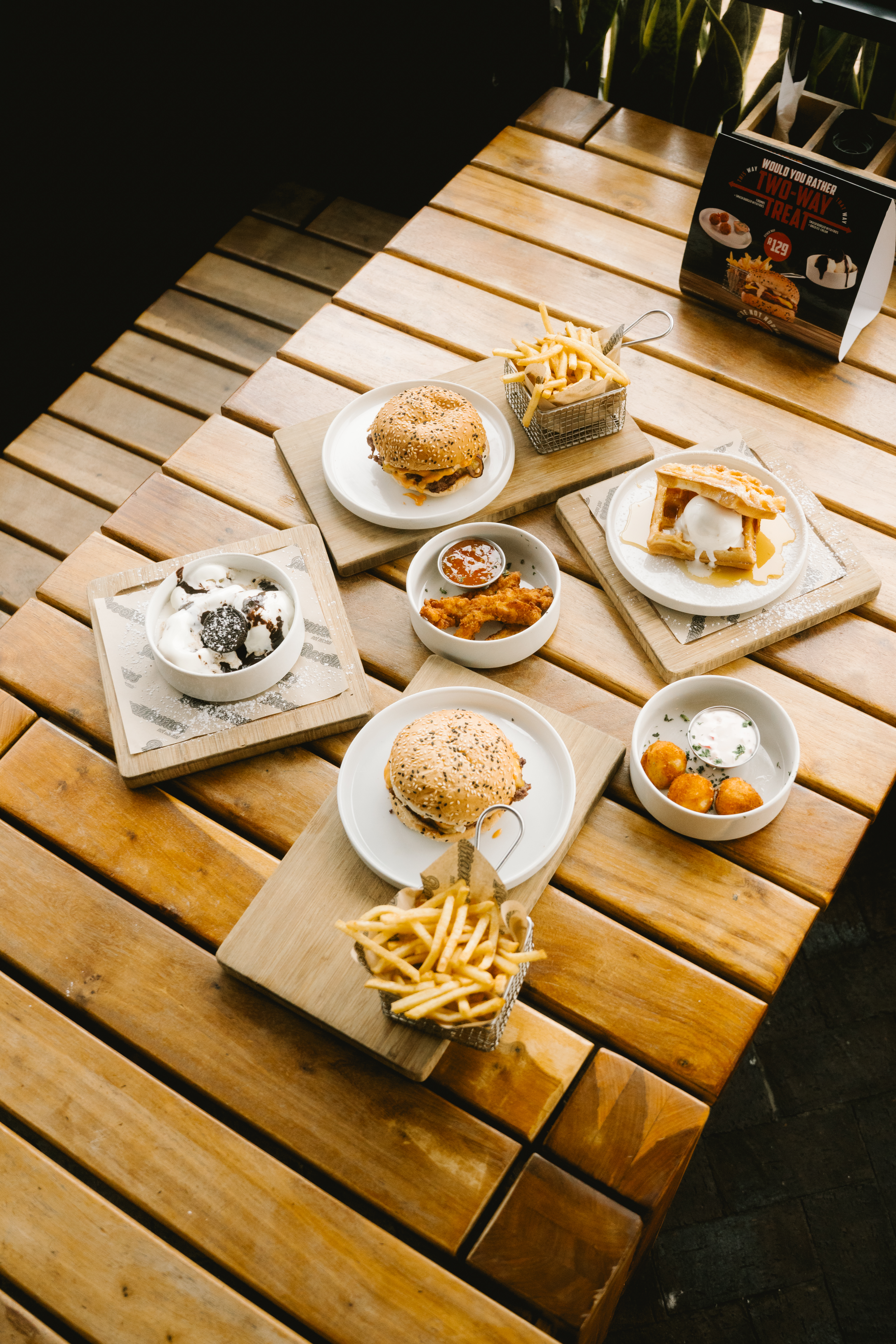 Spur Group — RocoMamas, Panarottis, John Dorys